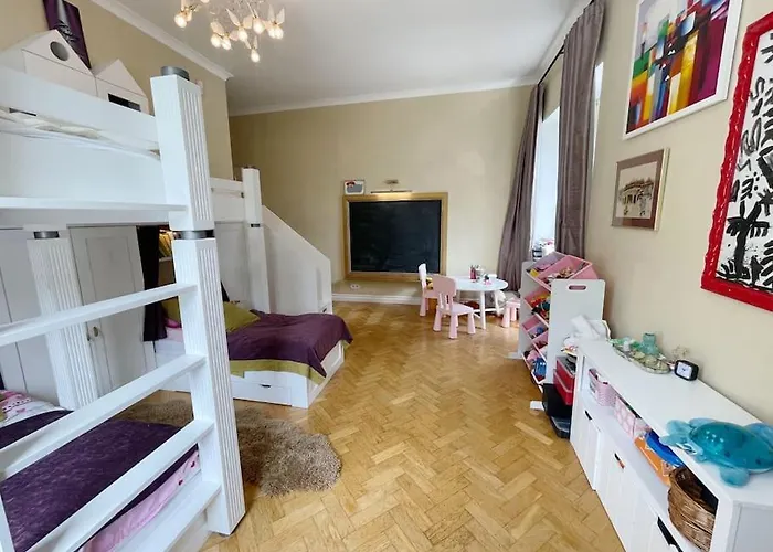 Spacious In Center Апартаменты Таллин